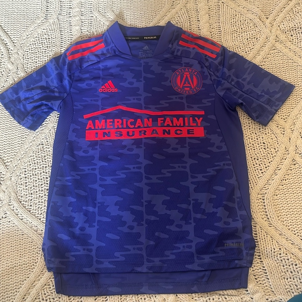 Atlanta United primeblue kit.